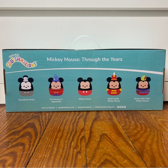 Squishmallow Mickey Mouse Through the Years Box Set - Picture 6 of 11